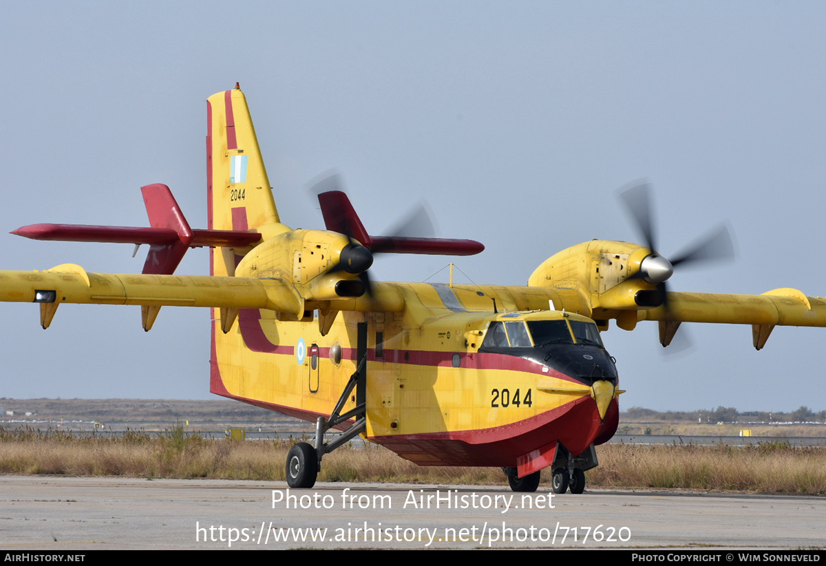 Aircraft Photo of 2044 | Bombardier CL-415GR (CL-215-6B11) | Greece - Air Force | AirHistory.net #717620