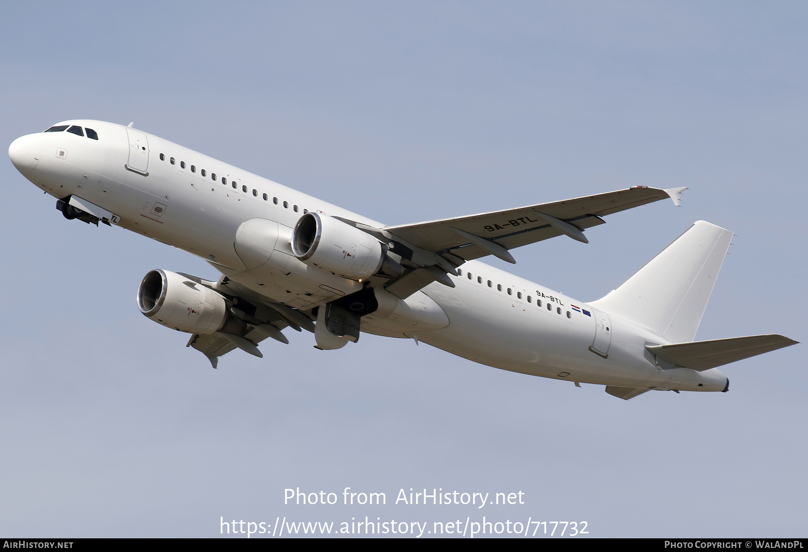 Aircraft Photo of 9A-BTL | Airbus A320-214 | AirHistory.net #717732