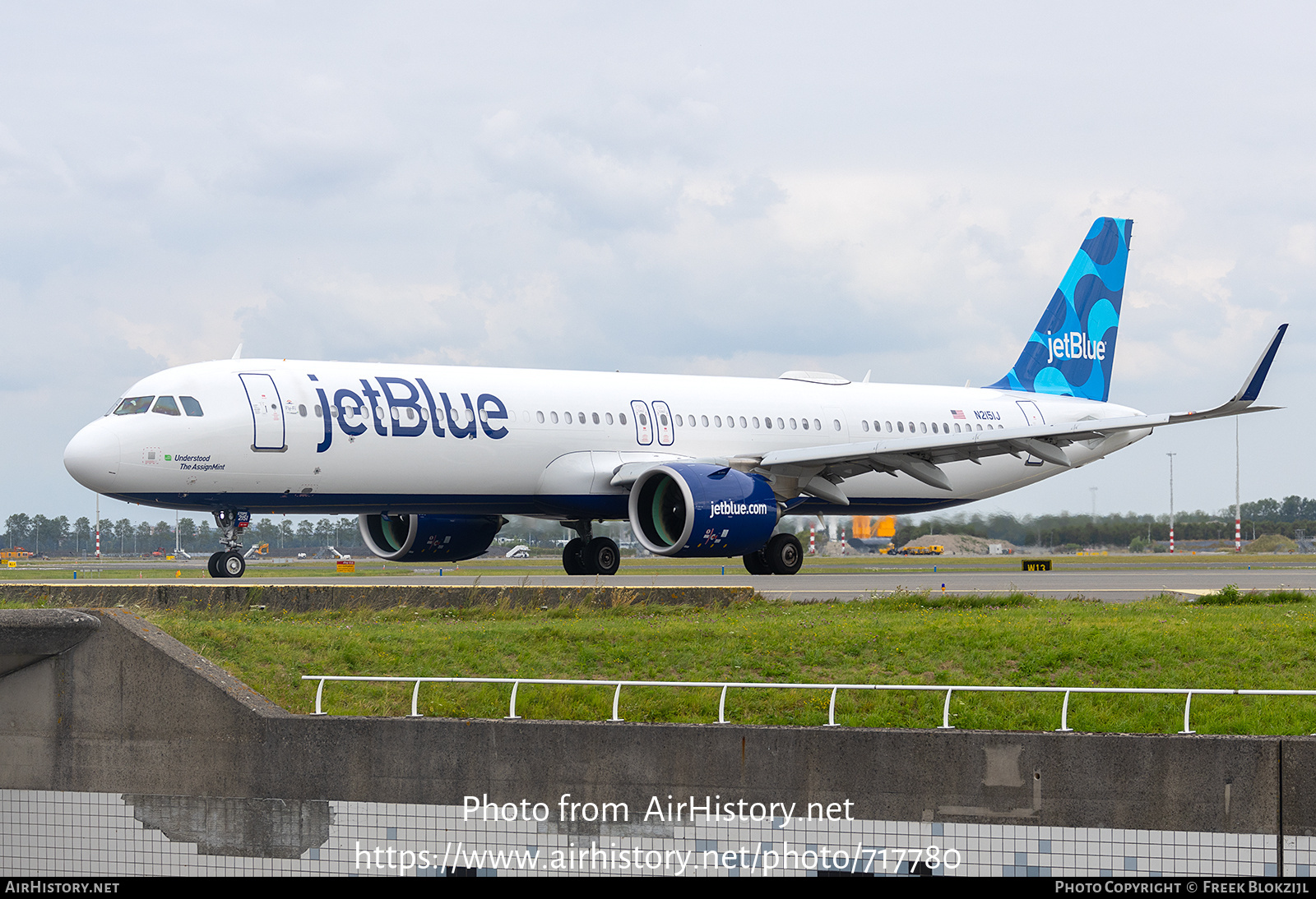 Aircraft Photo of N2151J | Airbus A321-271NX | JetBlue Airways | AirHistory.net #717780