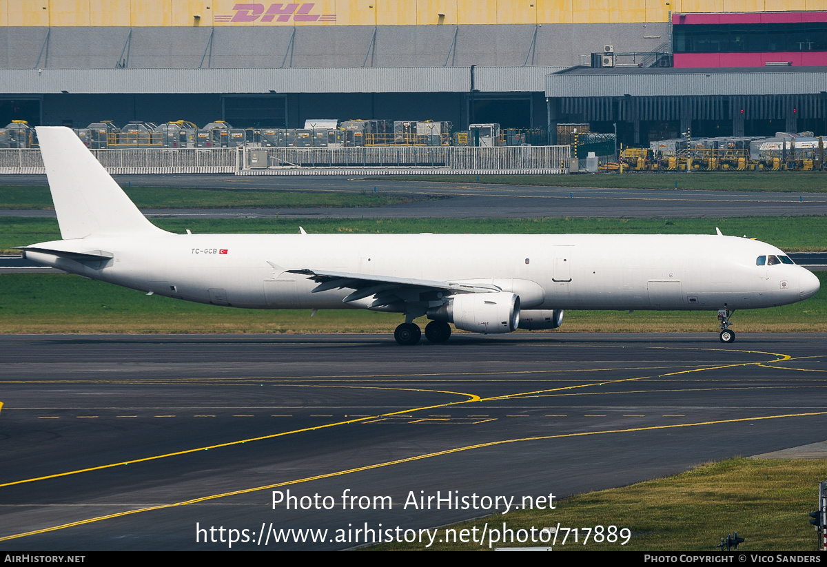 Aircraft Photo of TC-GCB | Airbus A321-211/P2F | AirHistory.net #717889