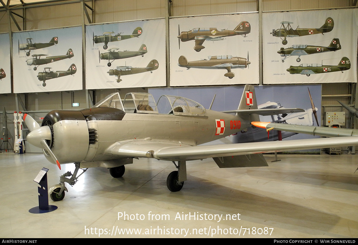 Aircraft Photo of 0910 | PZL-Mielec TS-8B Bies | Poland - Air Force | AirHistory.net #718087