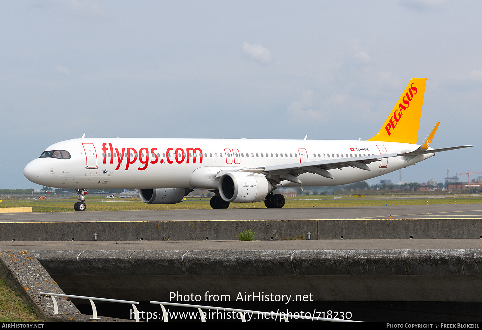 Aircraft Photo of TC-RDM | Airbus A321-251NX | Pegasus Airlines | AirHistory.net #718230