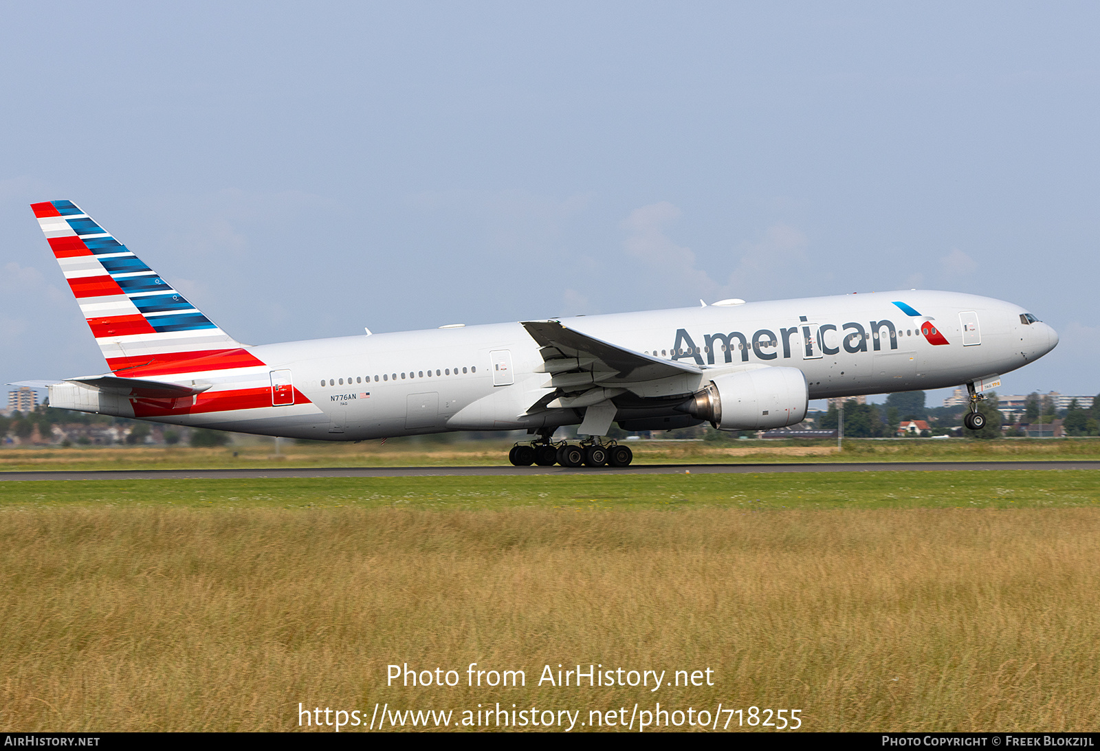 Aircraft Photo of N776AN | Boeing 777-223/ER | American Airlines | AirHistory.net #718255