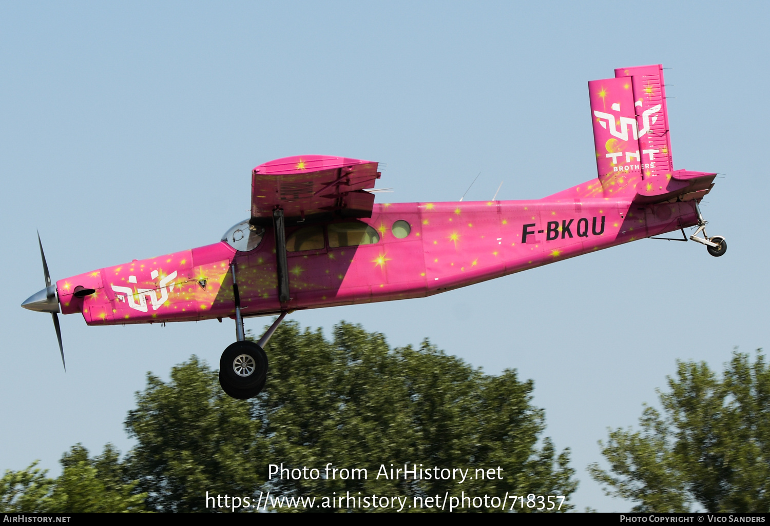 Aircraft Photo of F-BKQU | Pilatus PC-6/B2-H2 Turbo Porter | TNT Brothers | AirHistory.net #718357