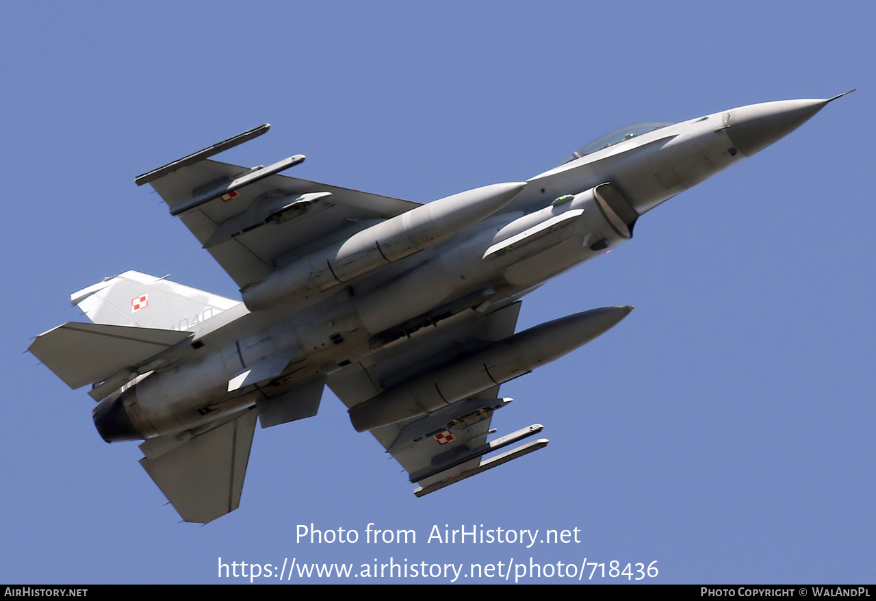 Aircraft Photo of 4040 | General Dynamics F-16C Fighting Falcon | Poland - Air Force | AirHistory.net #718436