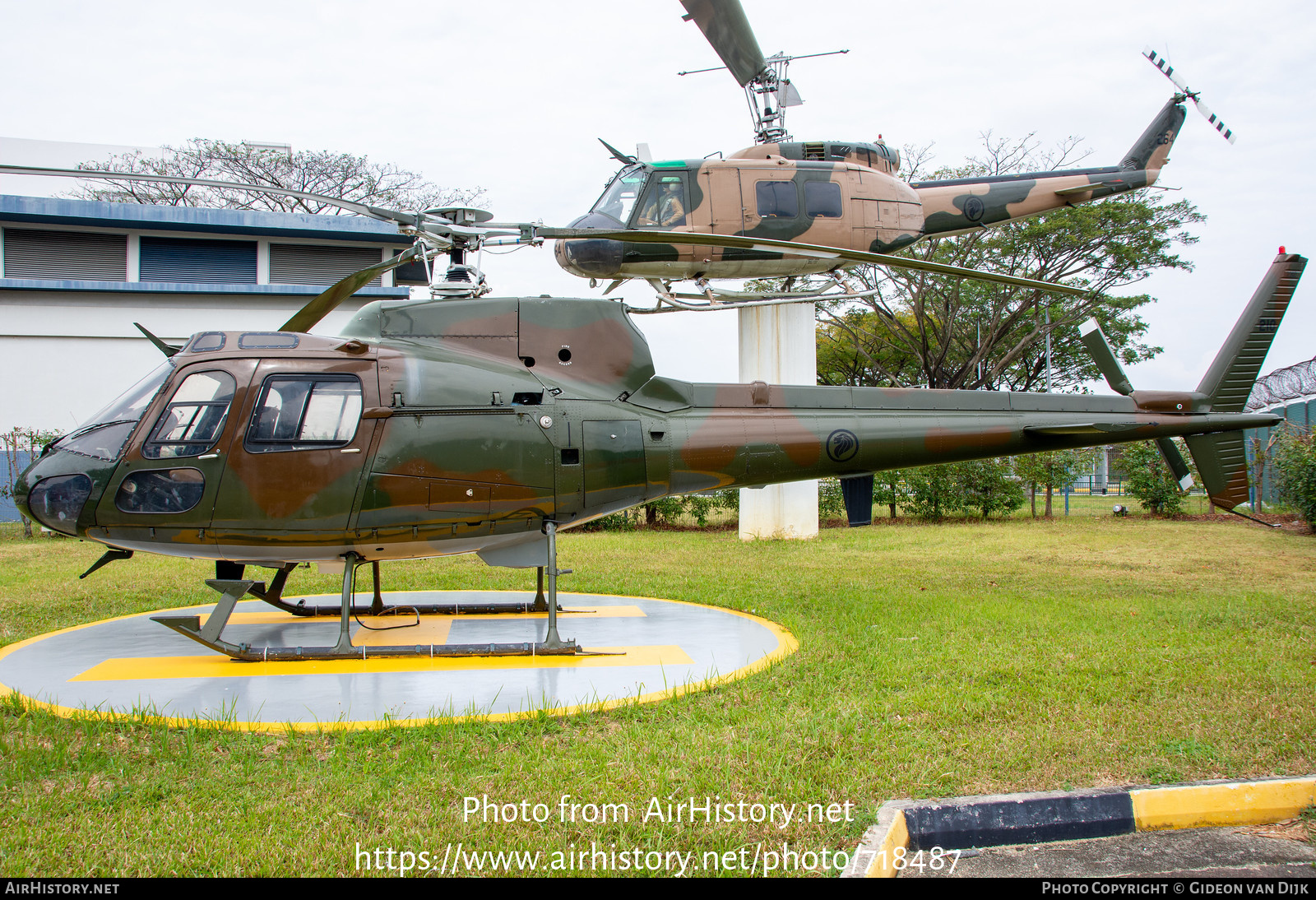 Aircraft Photo of 210 | Aerospatiale AS-550A-2 Fennec | Singapore - Air Force | AirHistory.net #718487