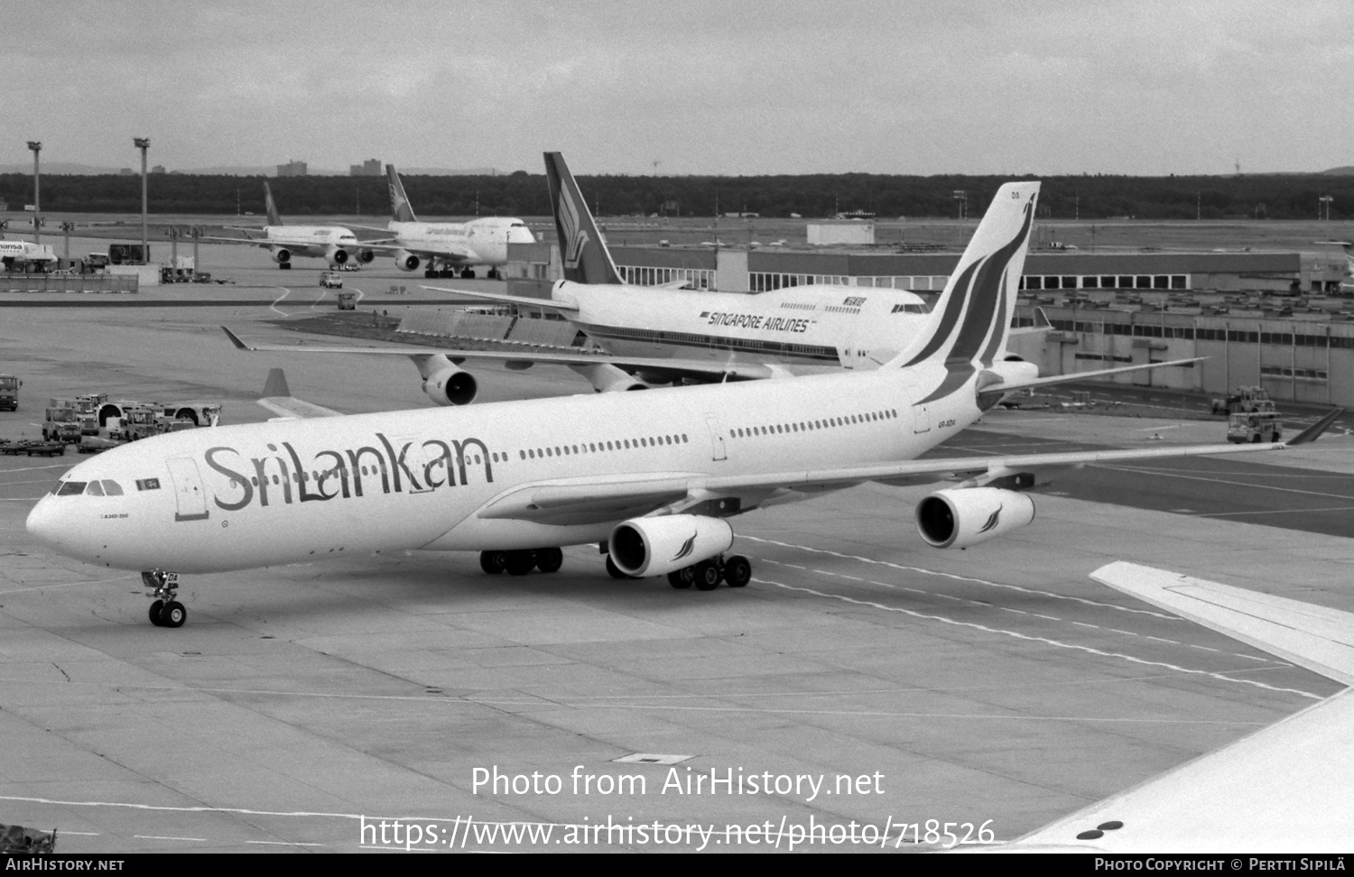 Aircraft Photo of 4R-ADA | Airbus A340-311 | SriLankan Airlines | AirHistory.net #718526