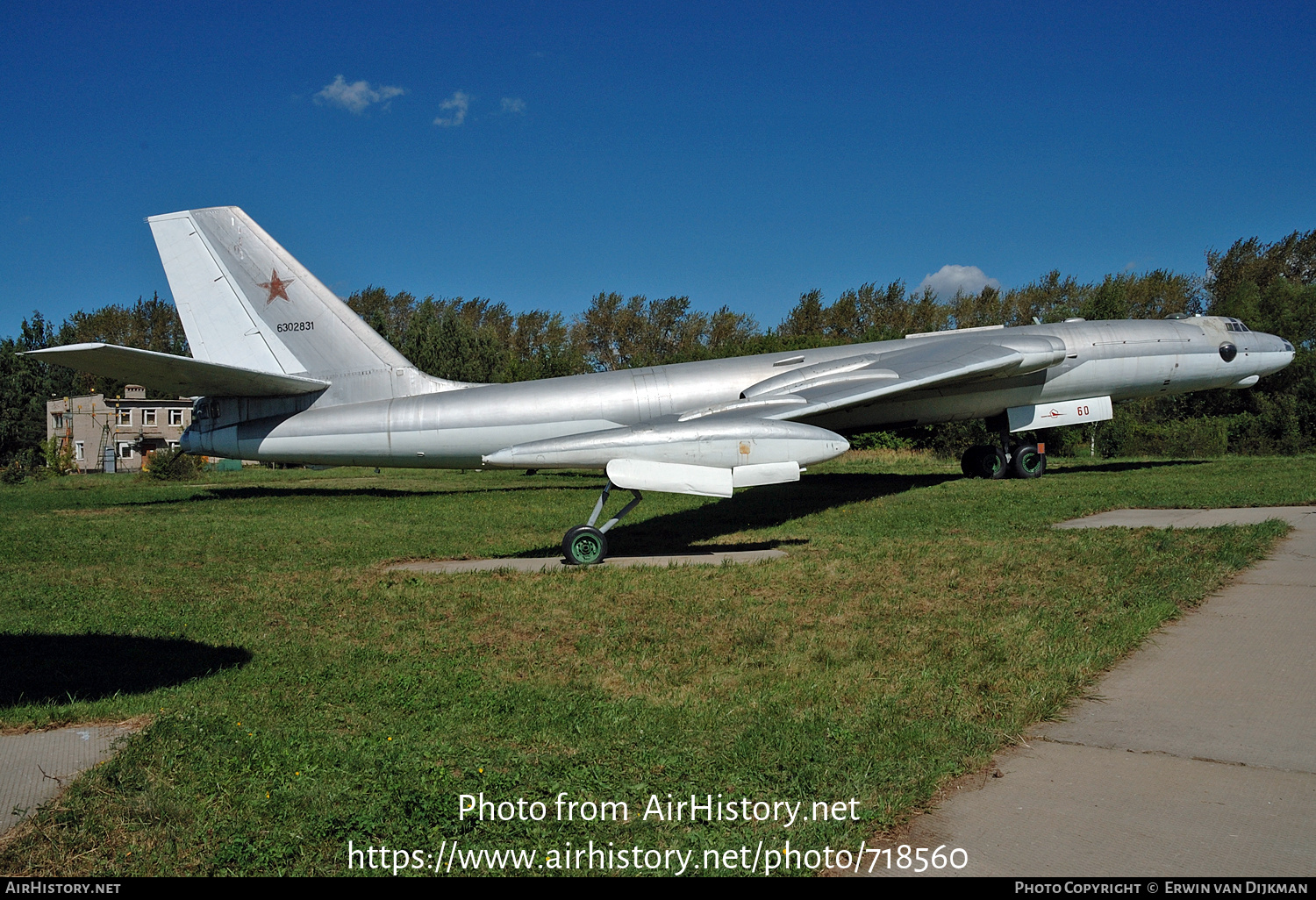 Aircraft Photo of 60 red | Myasishchev M-4M | Soviet Union - Air Force | AirHistory.net #718560