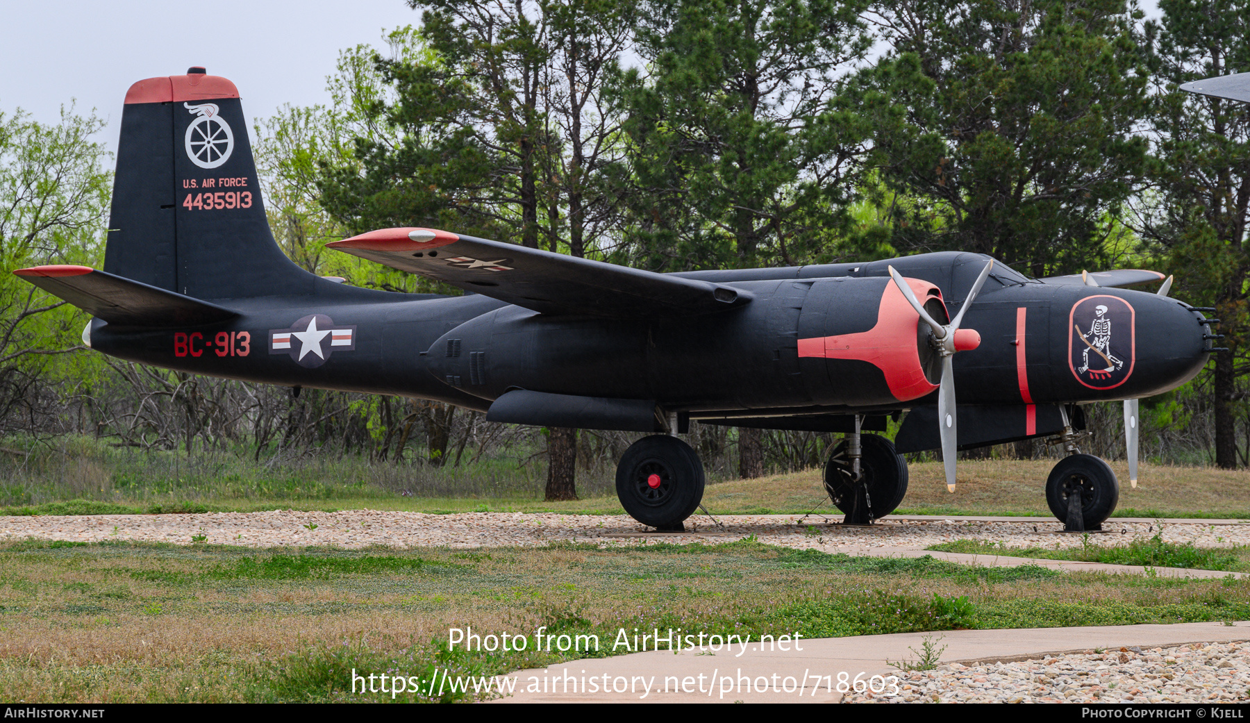 Aircraft Photo of 44-35913 | Douglas B-26B Invader | USA - Air Force | AirHistory.net #718603