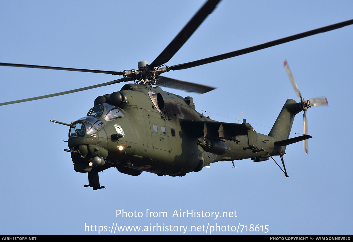 Aircraft Photo of 728 | Mil Mi-24W | Poland - Army | AirHistory.net #718615