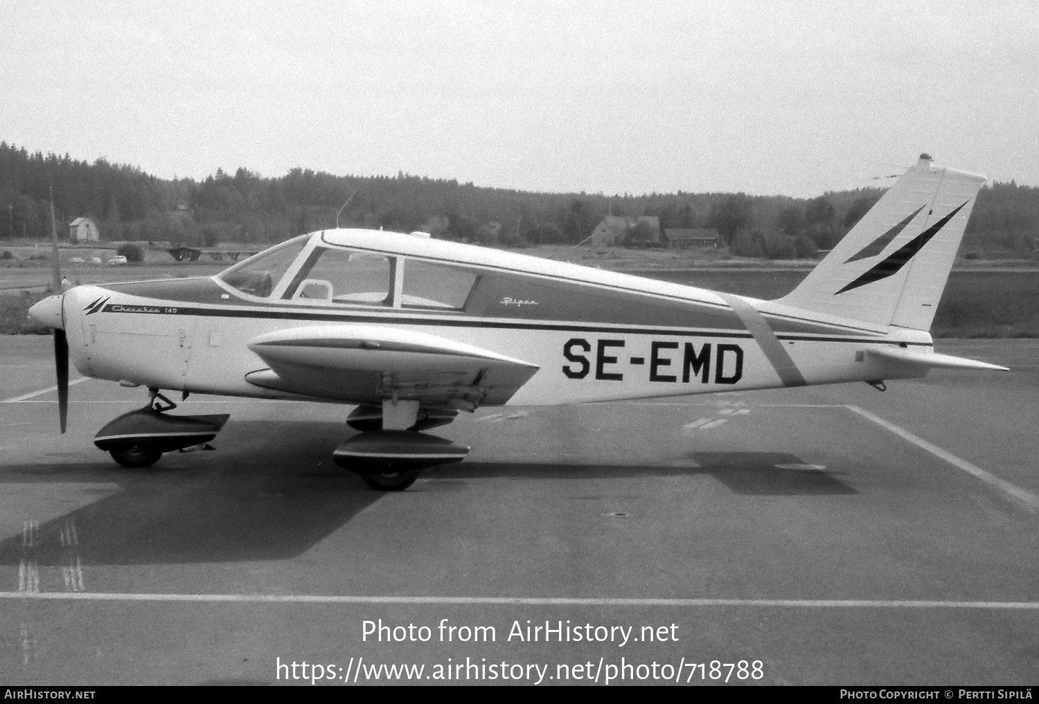 Aircraft Photo of SE-EMD | Piper PA-28-140 Cherokee | AirHistory.net #718788