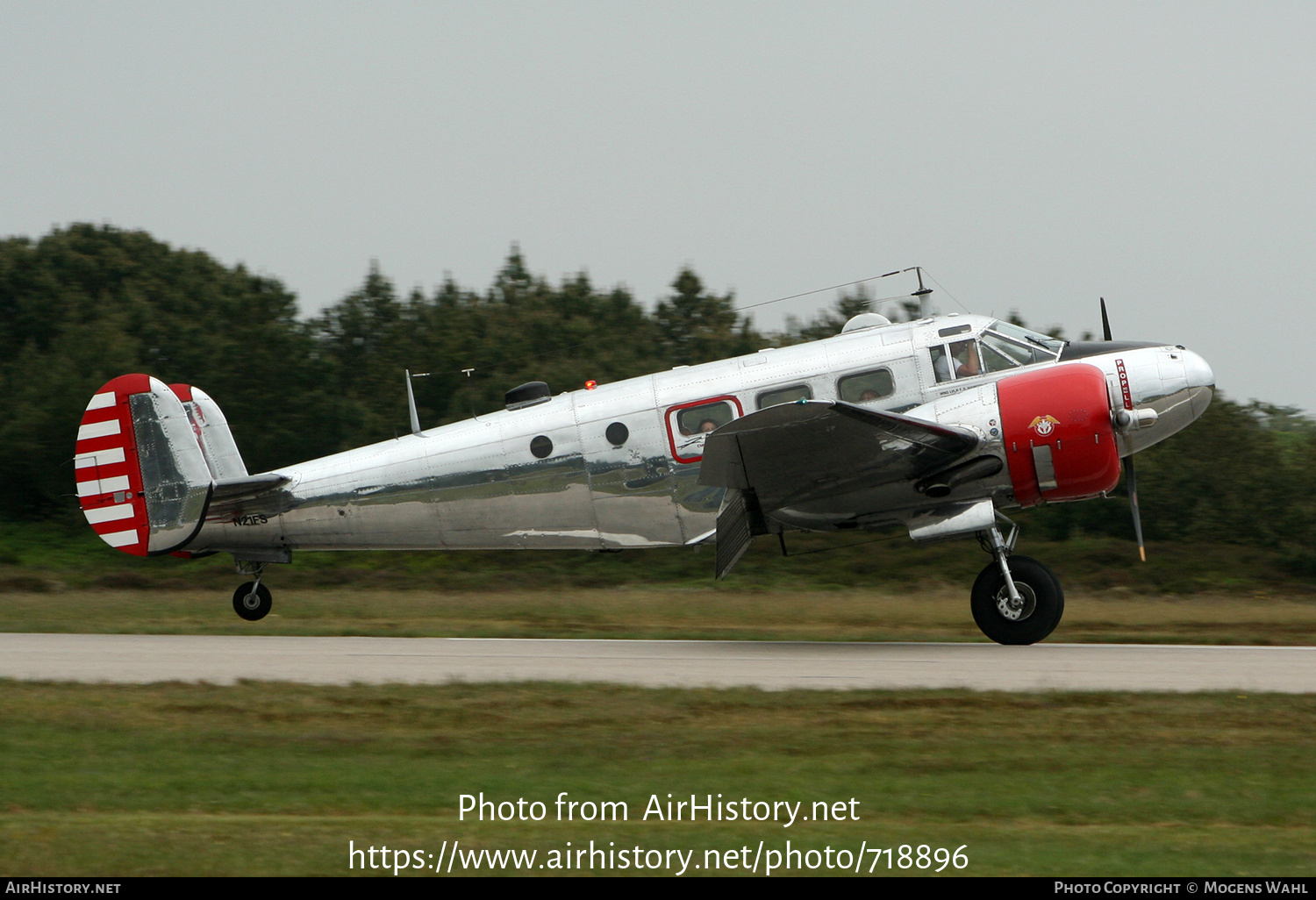 Aircraft Photo of N21FS | Beech Expeditor 3NMT | AirHistory.net #718896