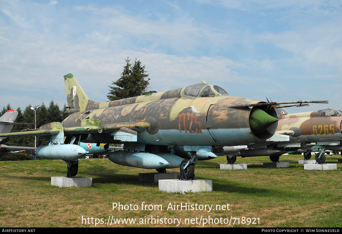 Aircraft Photo of 7125 | Sukhoi Su-20R | Poland - Air Force | AirHistory.net #718921