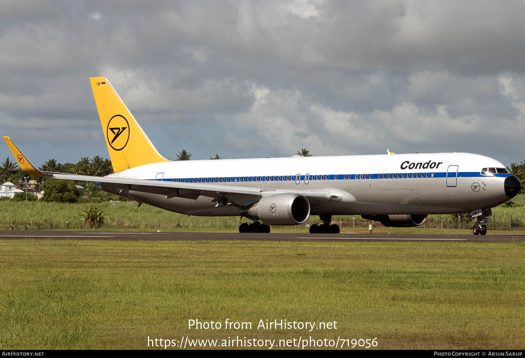 Aircraft Photo of D-ABUM | Boeing 767-31B/ER | Condor Flugdienst | AirHistory.net #719056