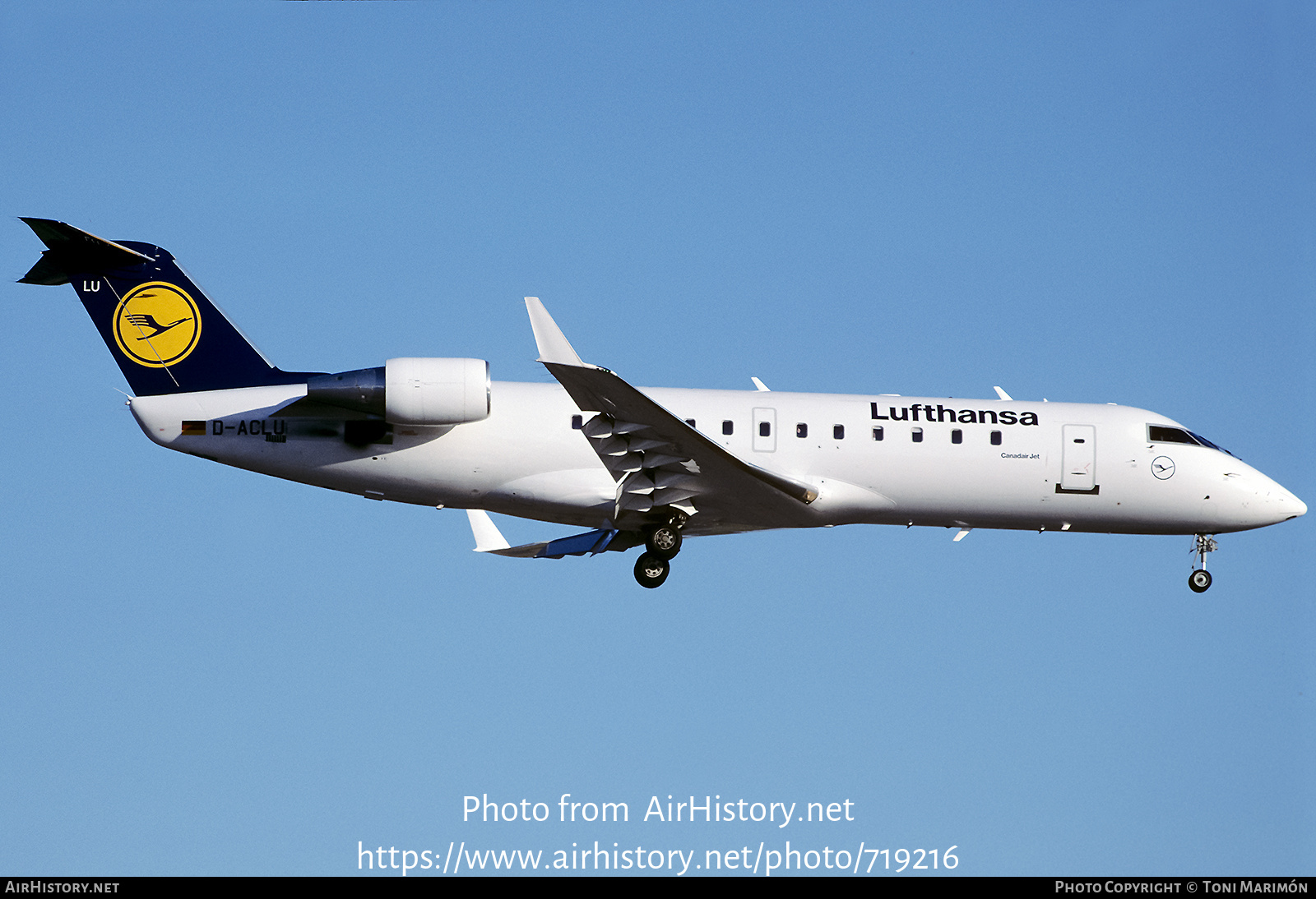 Aircraft Photo of D-ACLU | Canadair CRJ-200LR (CL-600-2B19) | Lufthansa | AirHistory.net #719216