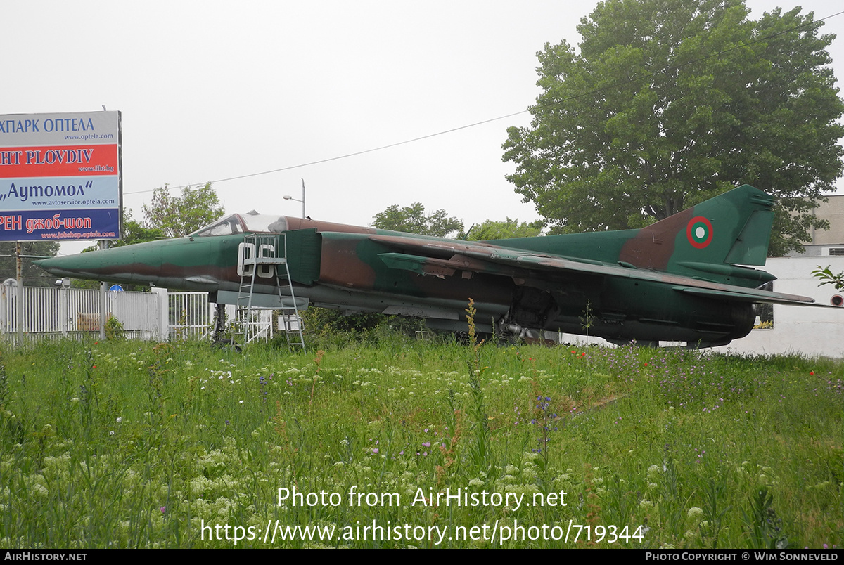 Aircraft Photo of 06 | Mikoyan-Gurevich MiG-23BN | Bulgaria - Air Force | AirHistory.net #719344