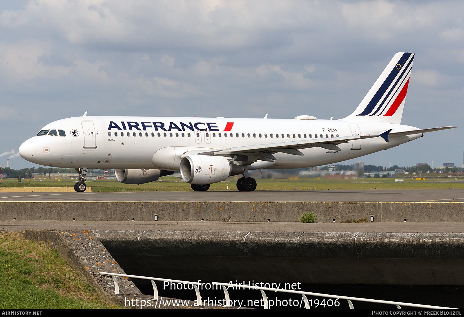 Aircraft Photo of F-GKXP | Airbus A320-214 | Air France | AirHistory.net #719406