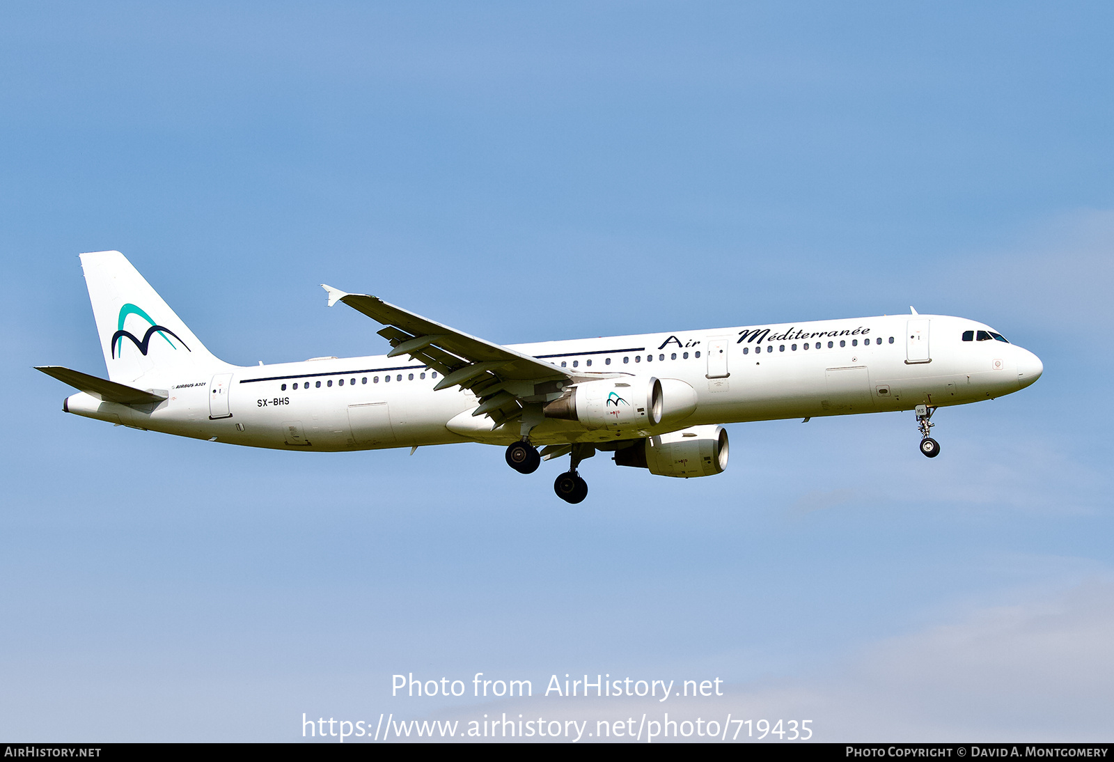 Aircraft Photo of SX-BHS | Airbus A321-111 | Air Méditerranée | AirHistory.net #719435