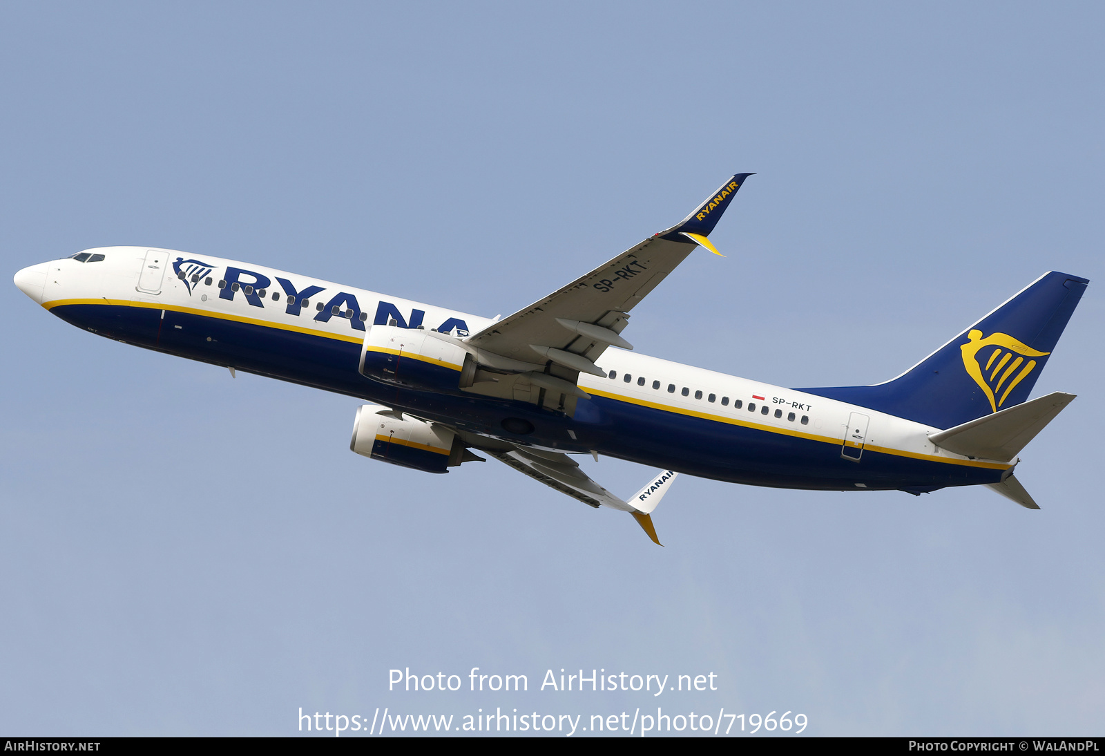 Aircraft Photo of SP-RKT | Boeing 737-8AS | Ryanair | AirHistory.net #719669