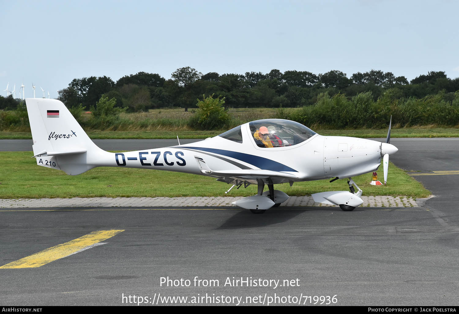 Aircraft Photo of D-EZCS | Aquila AT01 A210 | AirHistory.net #719936