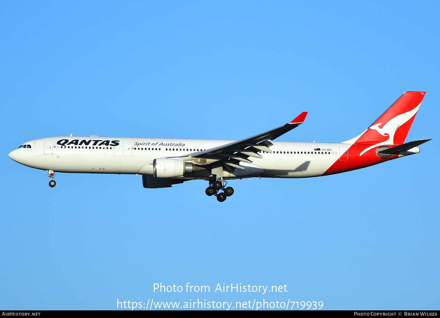 Aircraft Photo of VH-QPA | Airbus A330-303 | Qantas | AirHistory.net #719939