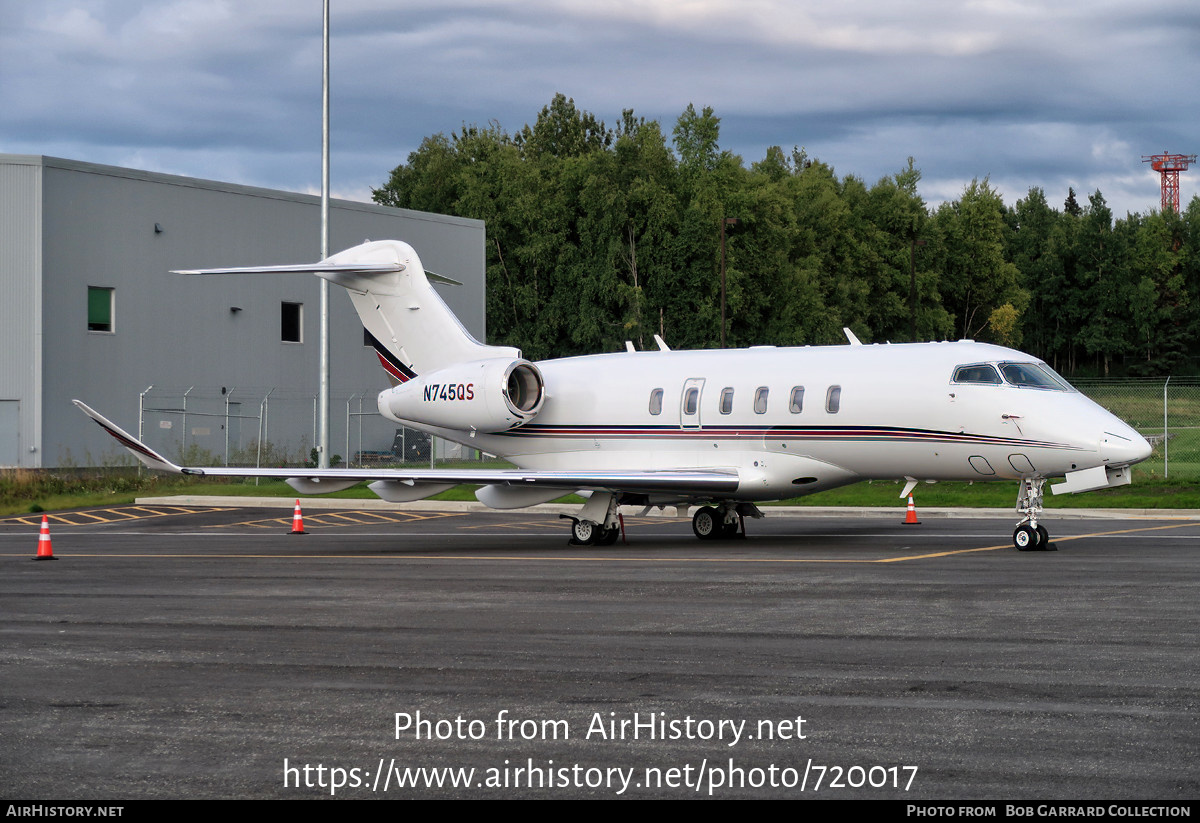 Aircraft Photo of N745QS | Bombardier Challenger 3500 (BD-100-1A10) | AirHistory.net #720017