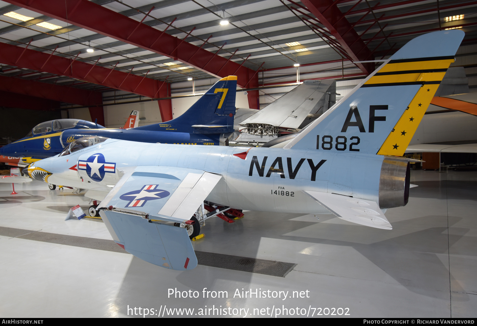 Aircraft Photo of 141882 / 1882 | Grumman F11F-1 Tiger (G-98/F11F) | USA - Navy | AirHistory.net #720202