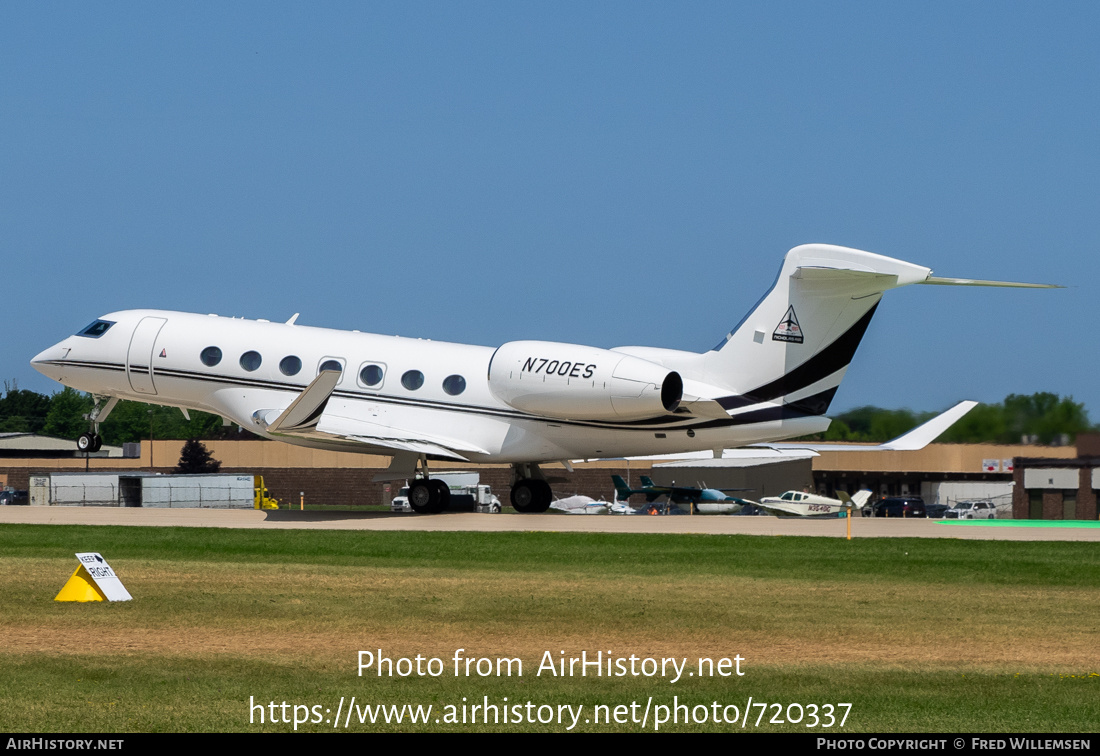 Aircraft Photo of N700ES | Gulfstream Aerospace G600 (G-VII) | Nicholas Air Charter | AirHistory.net #720337