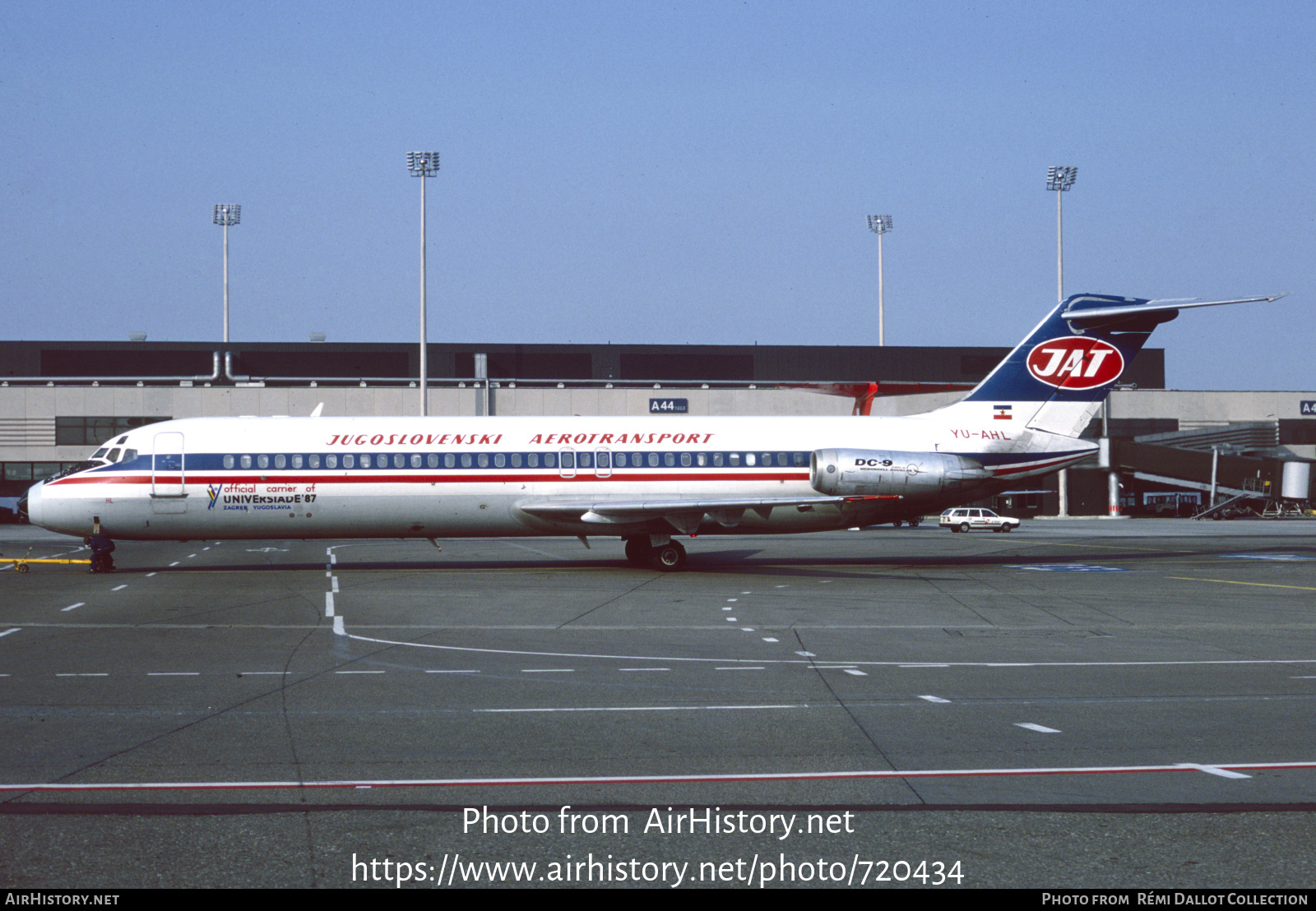 Aircraft Photo of YU-AHL | McDonnell Douglas DC-9-32 | JAT Yugoslav Airlines - Jugoslovenski Aerotransport | AirHistory.net #720434