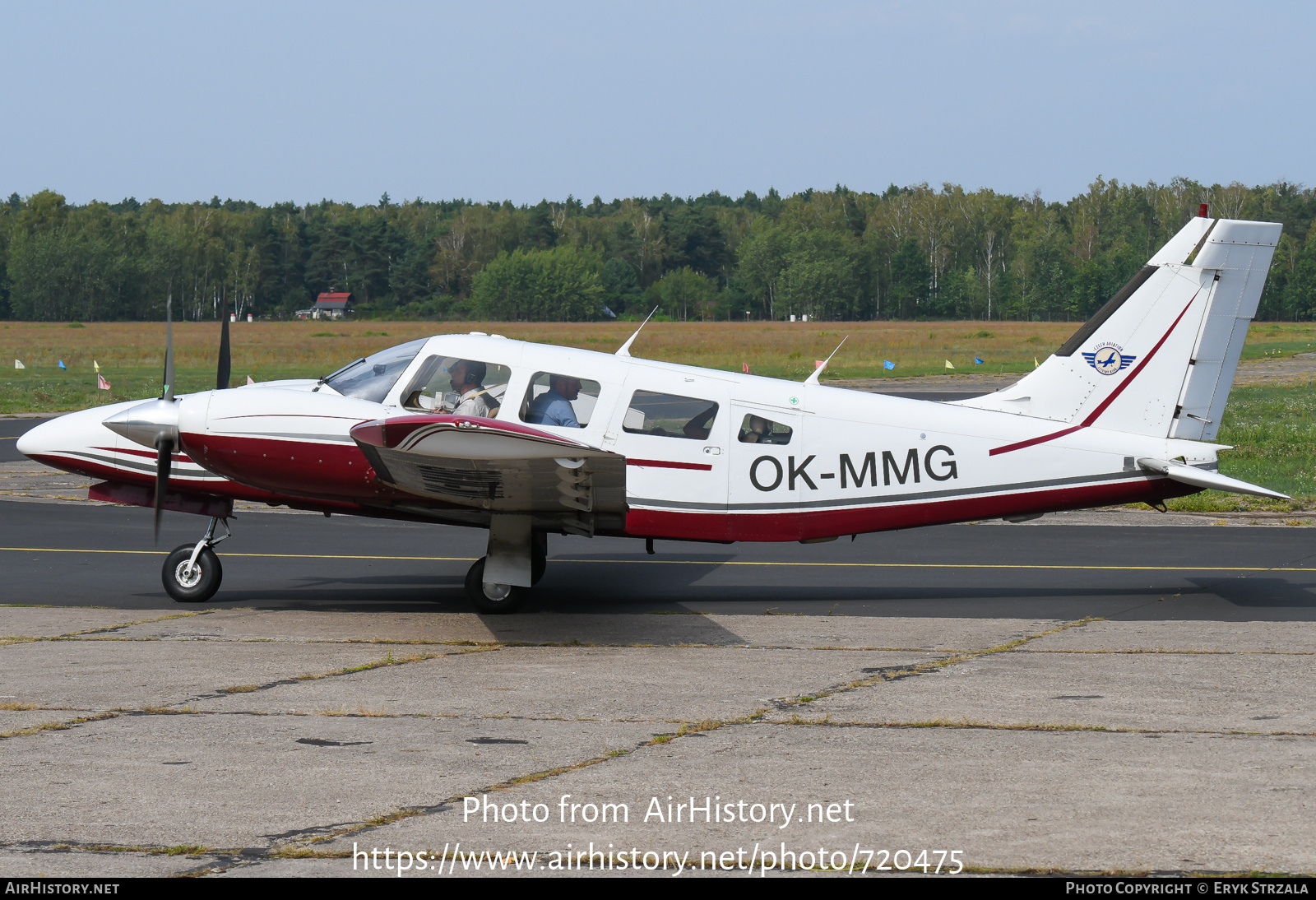 Aircraft Photo of OK-MMG | Piper PA-34-220T Seneca III | AirHistory.net #720475