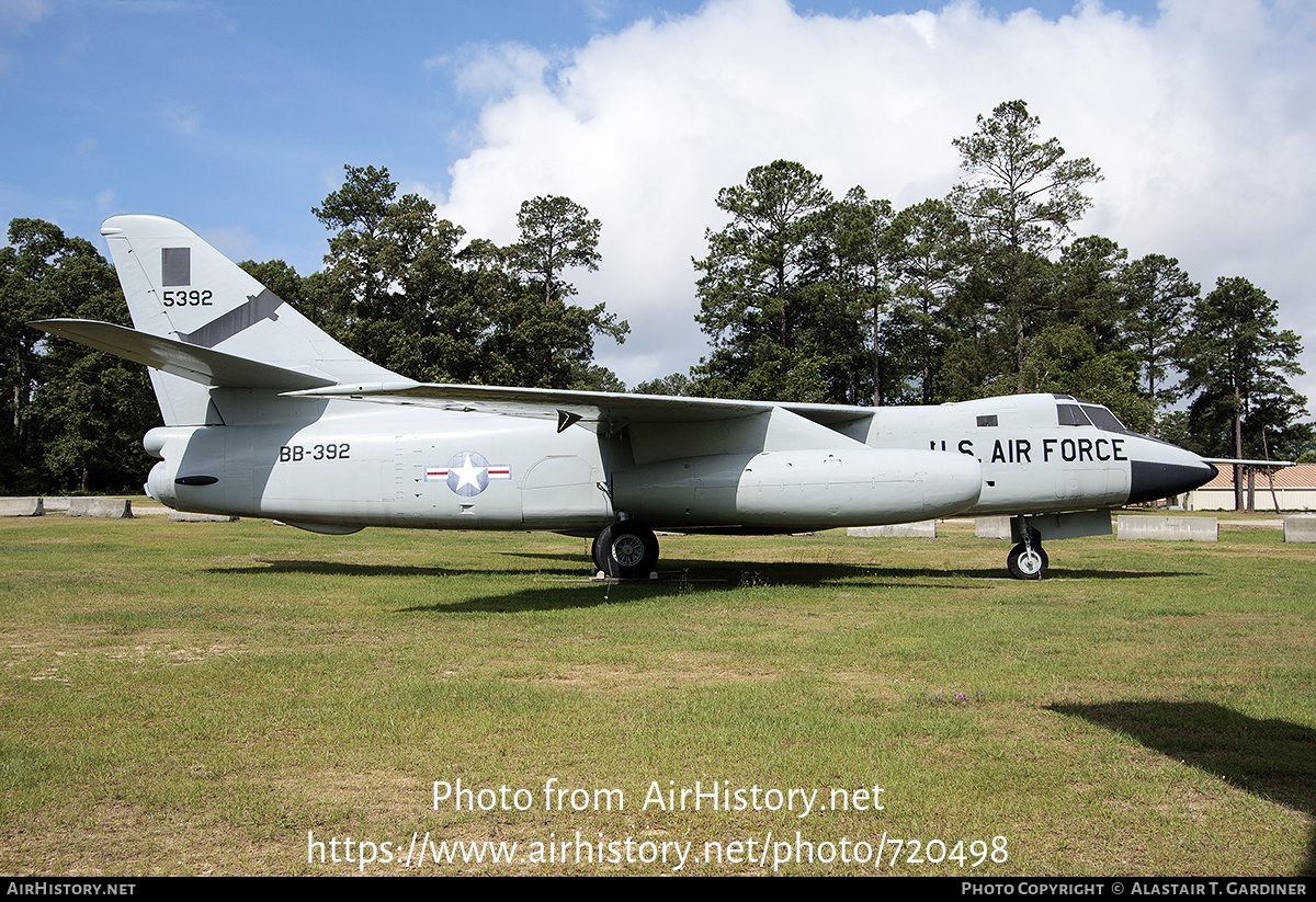 Aircraft Photo of 55-392 | Douglas WB-66D Destroyer | USA - Air Force | AirHistory.net #720498