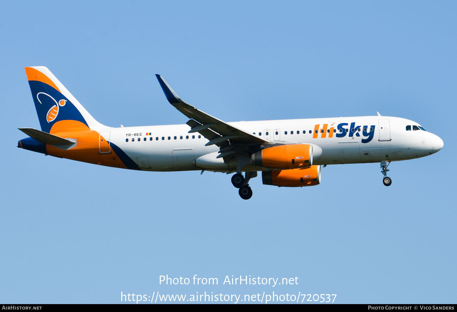 Aircraft Photo of YR-BEE | Airbus A320-232 | HiSky | AirHistory.net #720537