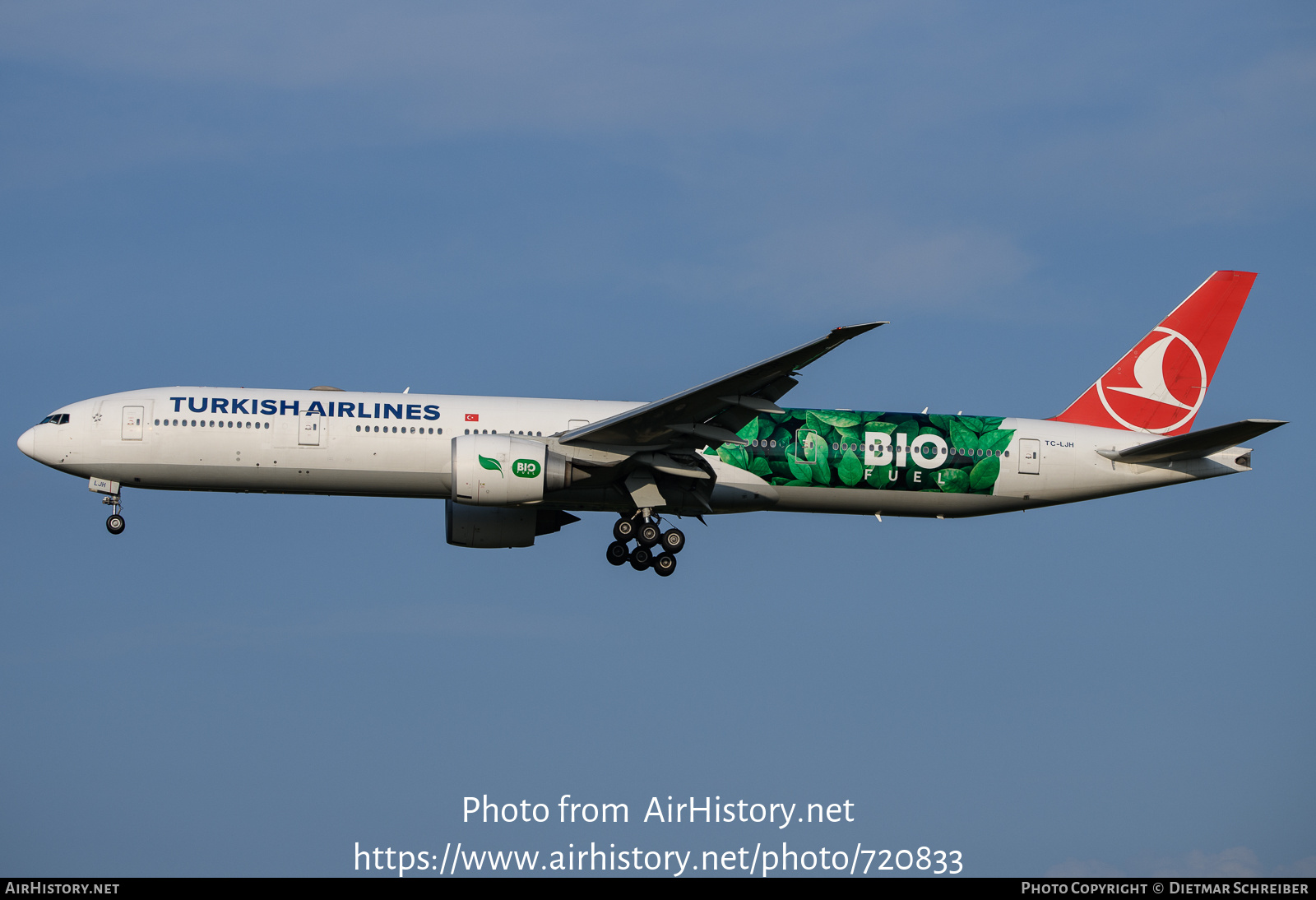 Aircraft Photo of TC-LJH | Boeing 777-3F2/ER | Turkish Airlines | AirHistory.net #720833