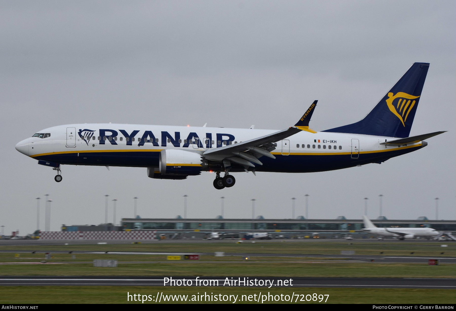 Aircraft Photo of EI-IKH | Boeing 737-8200 Max 200 | Ryanair | AirHistory.net #720897