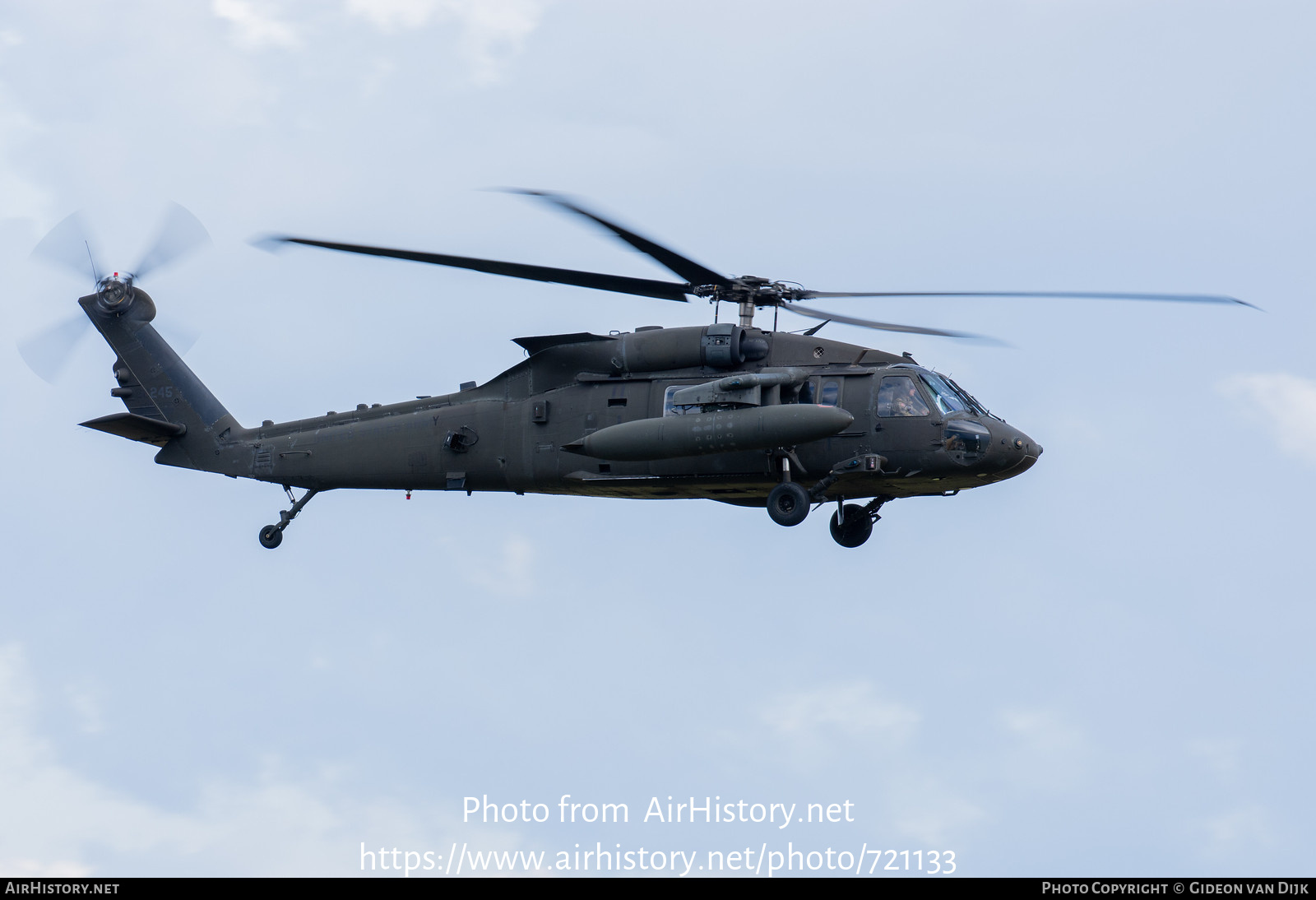 Aircraft Photo of 10-20245 / 20245 | Sikorsky UH-60M Black Hawk (S-70A) | USA - Army | AirHistory.net #721133