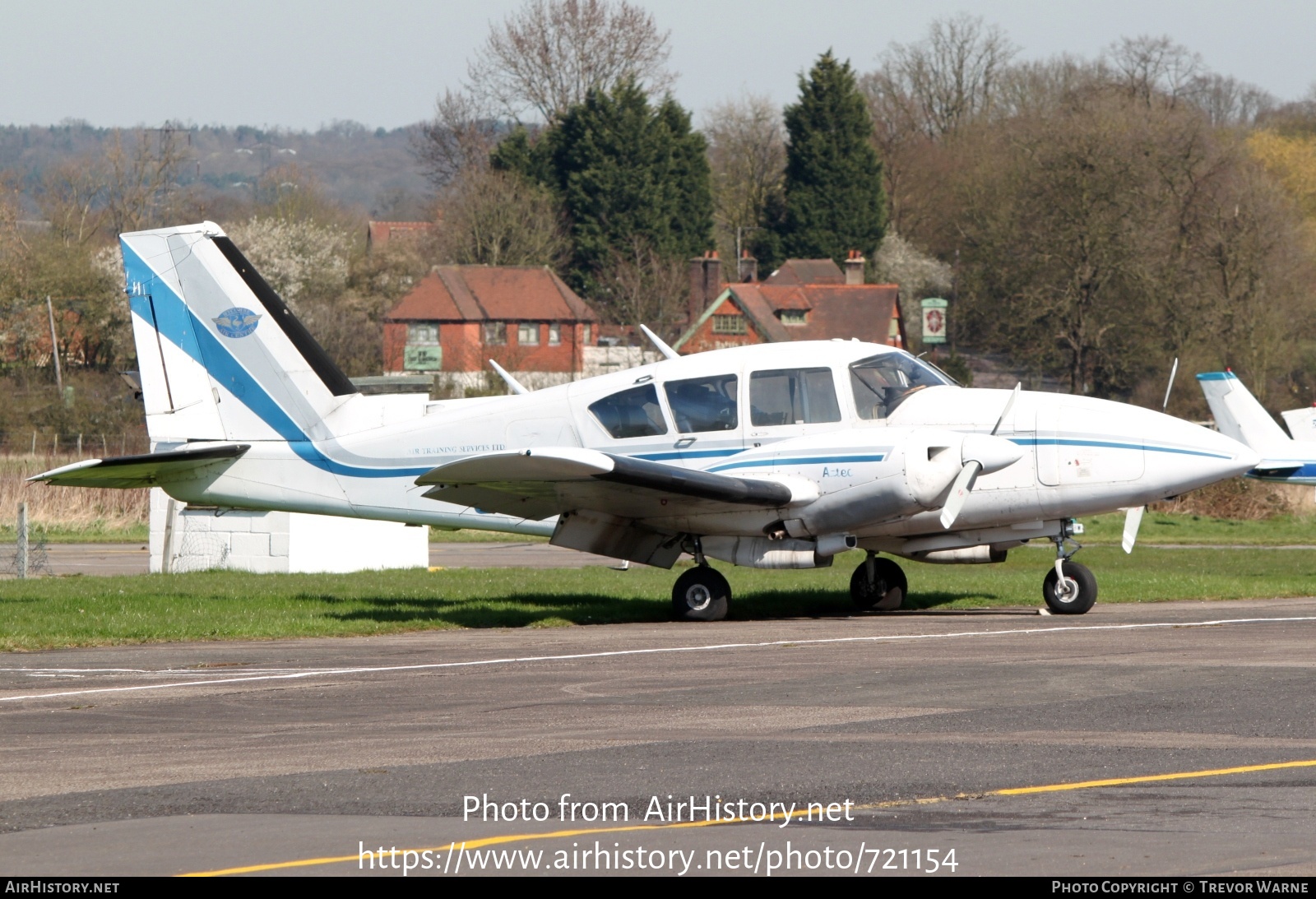 Aircraft Photo of G-BFBB | Piper PA-23-250 Aztec | AirHistory.net #721154