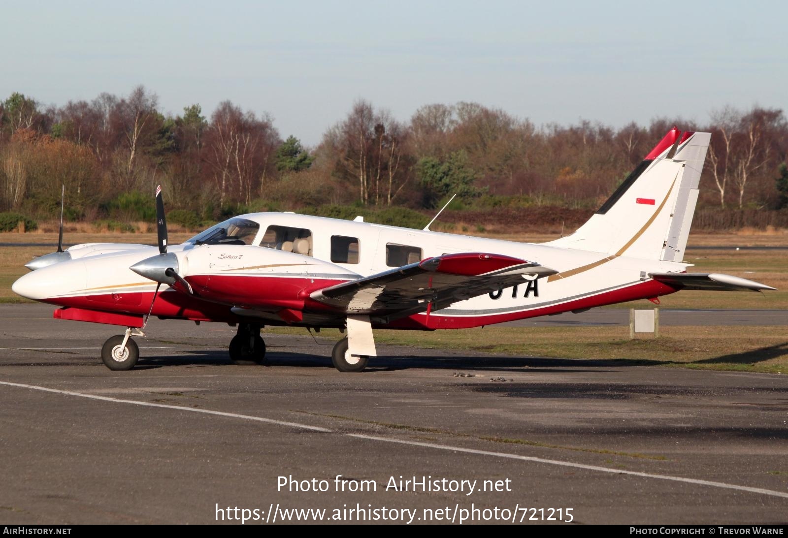 Aircraft Photo of SP-OTA | Piper PA-34-220T Seneca V | AirHistory.net #721215