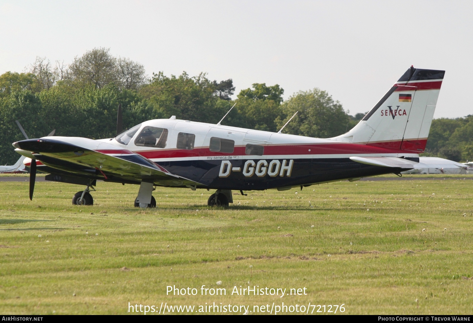 Aircraft Photo of D-GGOH | Piper PA-34-220T Seneca V | AirHistory.net #721276