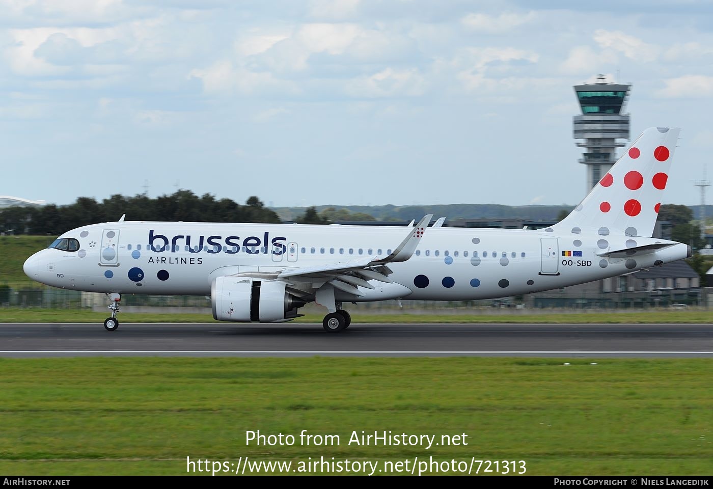 Aircraft Photo of OO-SBD | Airbus A320-251N | Brussels Airlines | AirHistory.net #721313