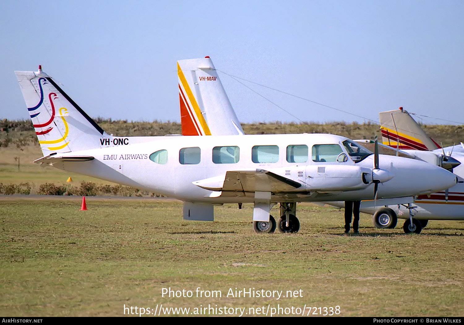 Aircraft Photo of VH-ONC | Piper PA-31-350 Navajo Chieftain | Emu Airways | AirHistory.net #721338