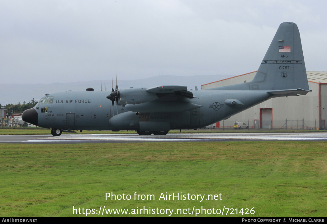 Aircraft Photo of 90-1797 / 01797 | Lockheed C-130H Hercules | USA - Air Force | AirHistory.net #721426