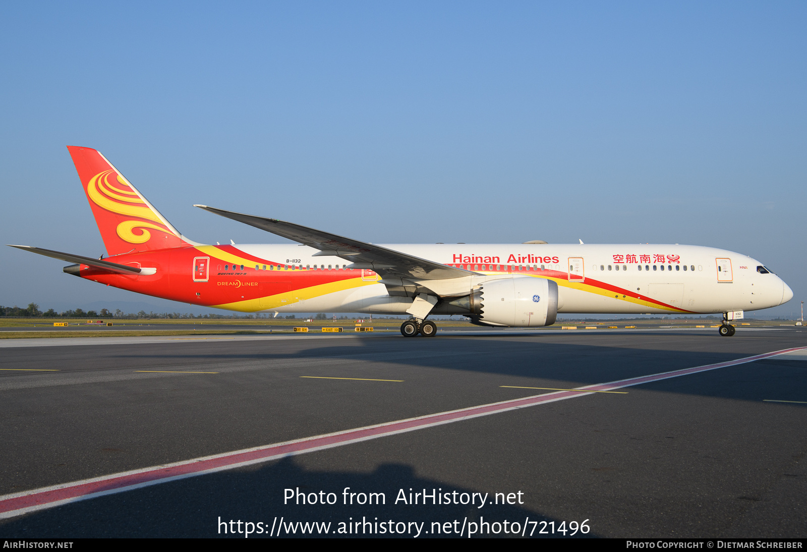 Aircraft Photo of B-1132 | Boeing 787-9 Dreamliner | Hainan Airlines | AirHistory.net #721496