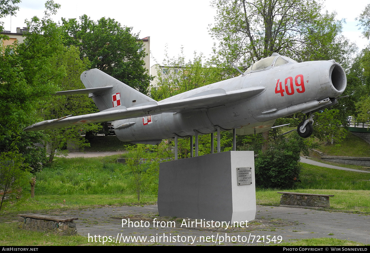 Aircraft Photo of 409 | PZL-Mielec Lim-5 | Poland - Air Force | AirHistory.net #721549