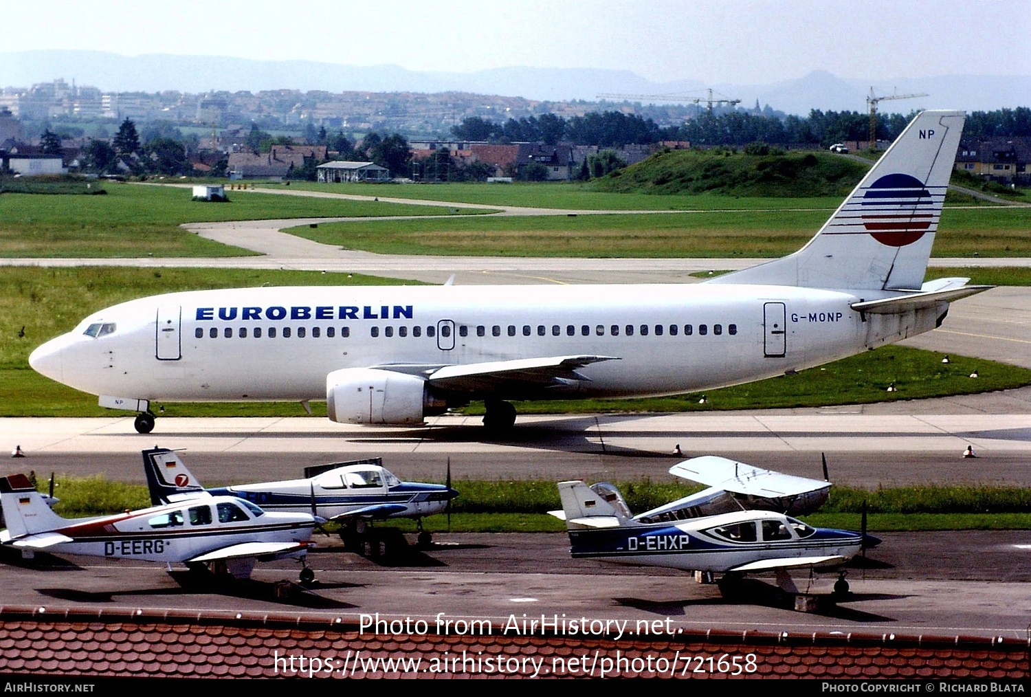 Aircraft Photo of G-MONP | Boeing 737-33A | Euroberlin | AirHistory.net #721658