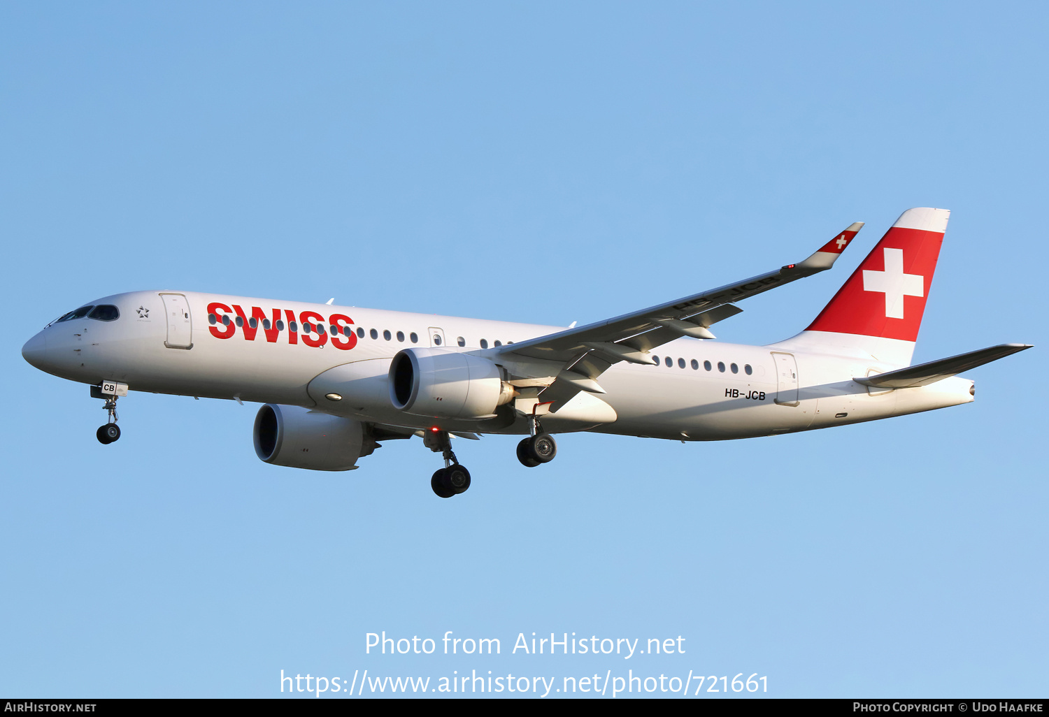 Aircraft Photo of HB-JCB | Bombardier CSeries CS300 (BD-500-1A11) | Swiss International Air Lines | AirHistory.net #721661