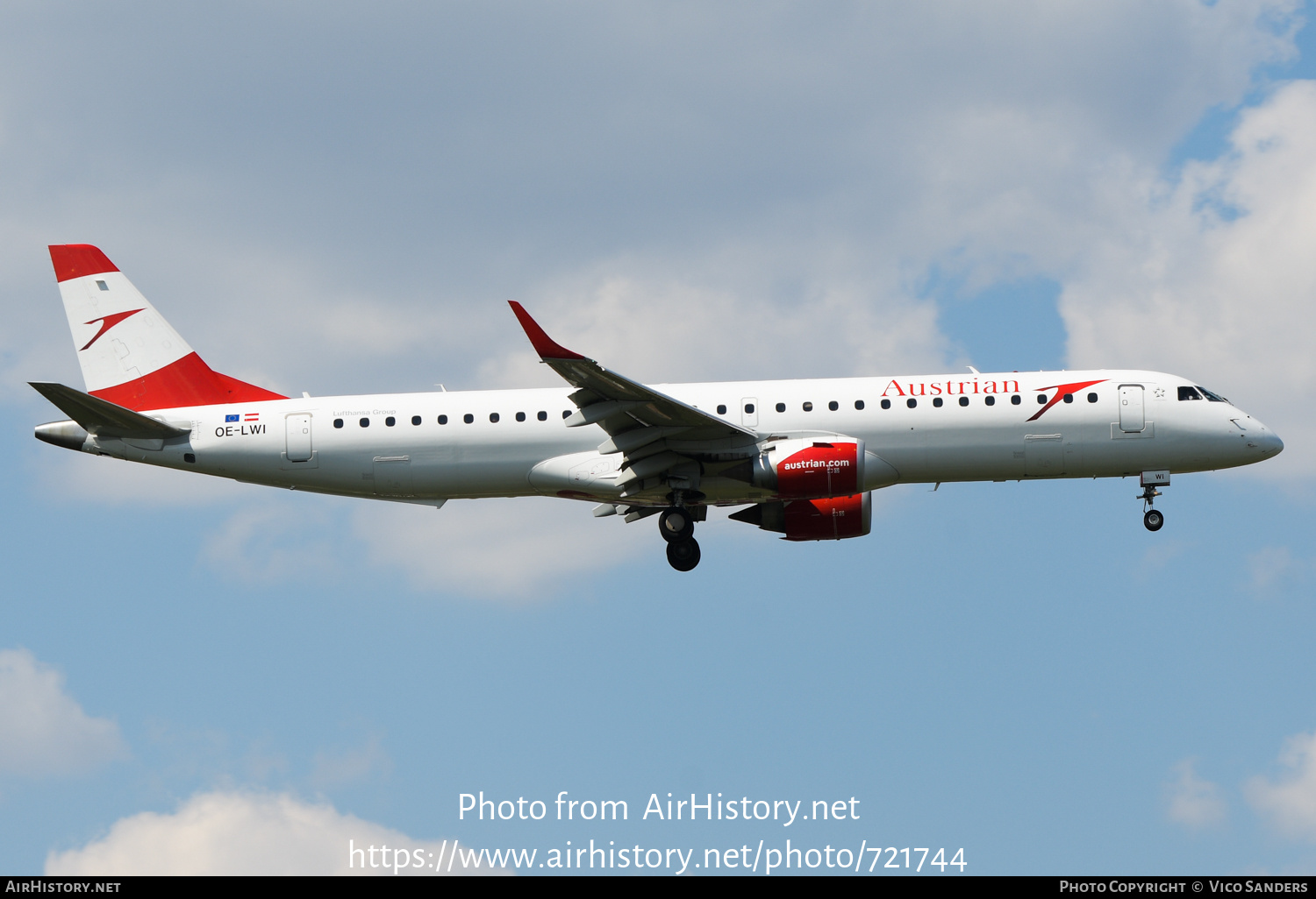 Aircraft Photo of OE-LWI | Embraer 195LR (ERJ-190-200LR) | Austrian Airlines | AirHistory.net #721744