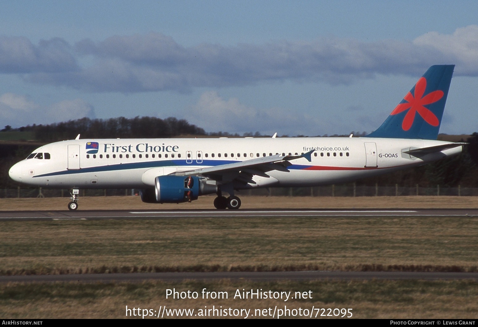 Aircraft Photo of G-OOAS | Airbus A320-214 | First Choice Airways | AirHistory.net #722095