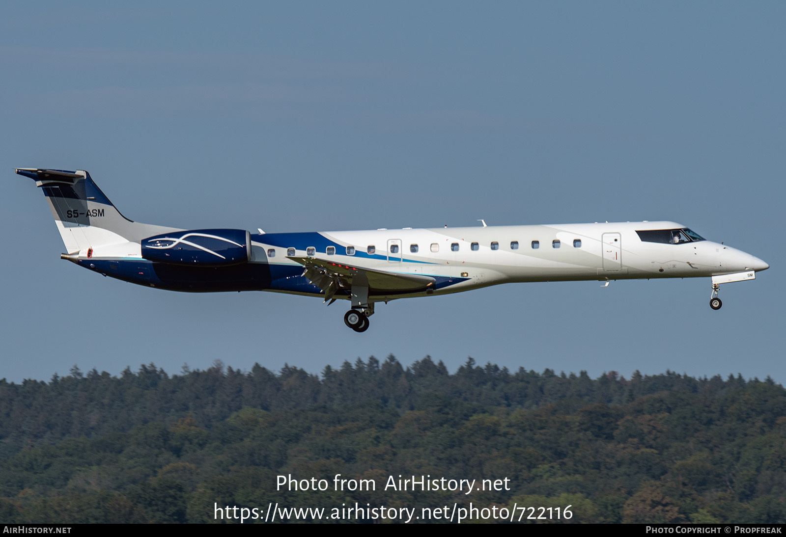 Aircraft Photo of S5-ASM | Embraer ERJ-145EP (EMB-145EP) | AirHistory.net #722116