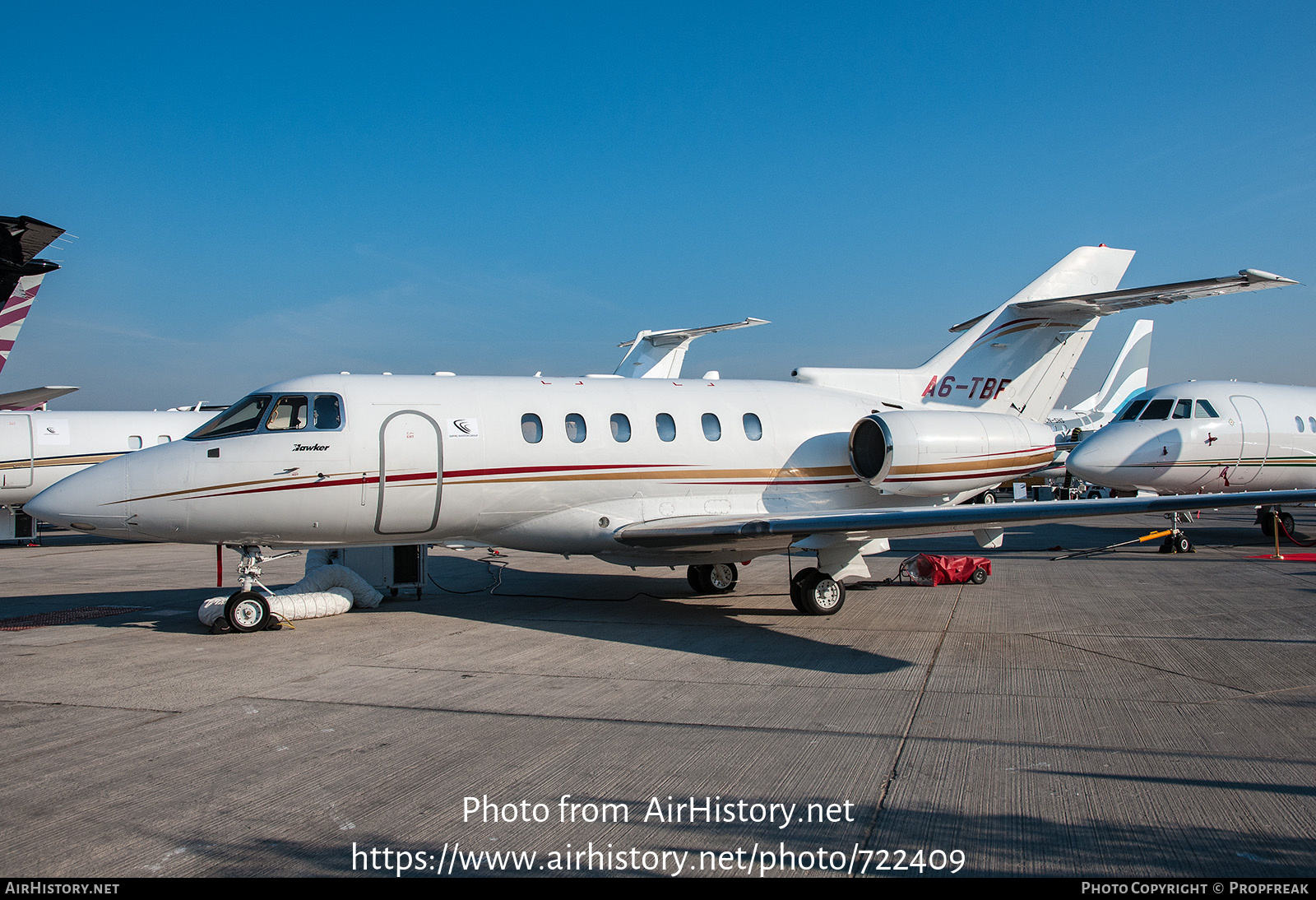 Aircraft Photo of A6-TBF | Raytheon Hawker 850XP | Empire Aviation Group | AirHistory.net #722409