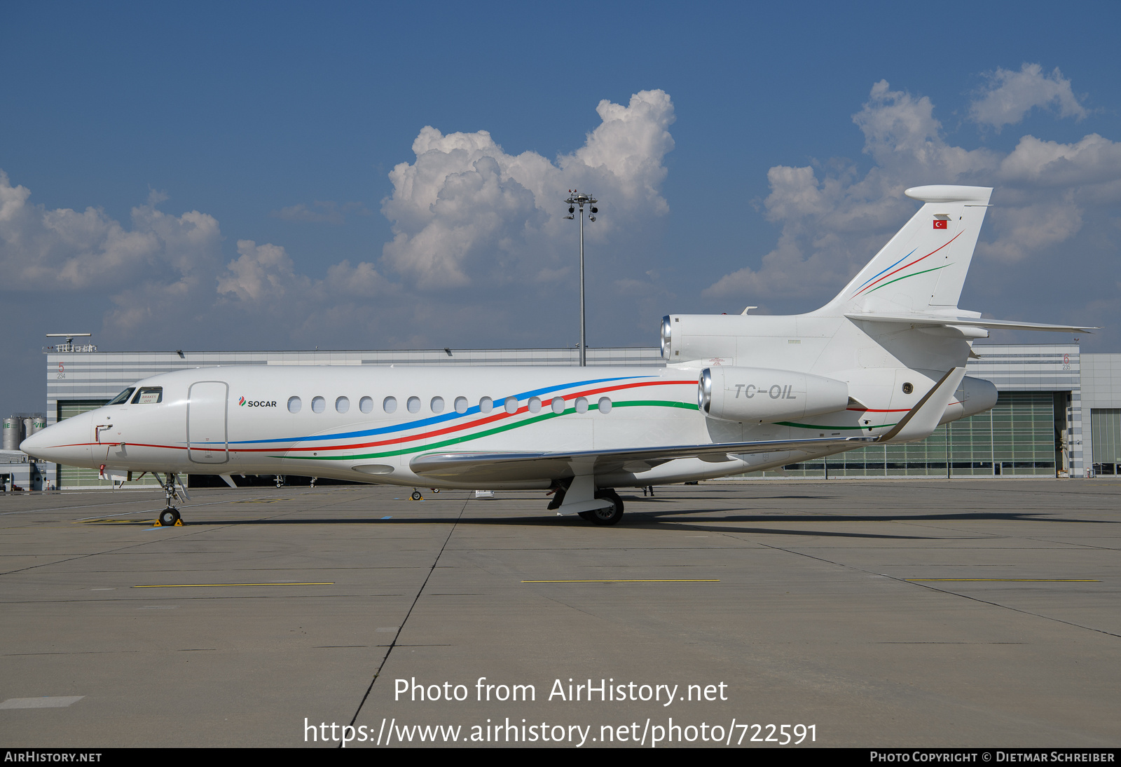 Aircraft Photo of TC-OIL | Dassault Falcon 7X | SOCAR | AirHistory.net #722591